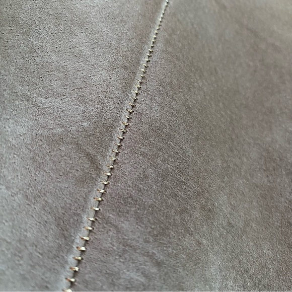 Vintage 90s/Y2K Leather Suede Gored Pieced Flare Mini Midi Taupe/Tan Skirt 8 - Picture 9 of 15